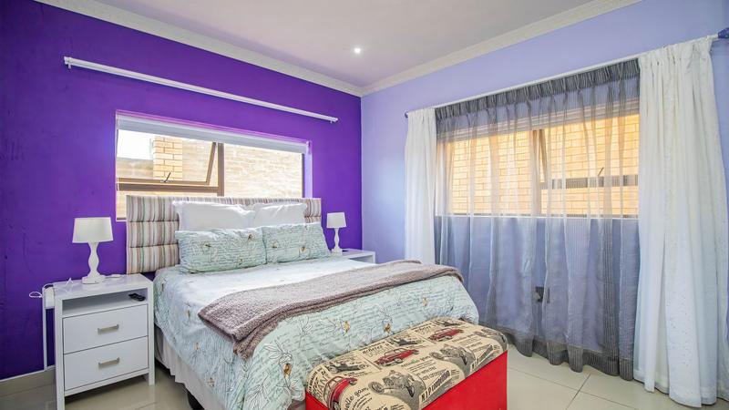 6 Bedroom Property for Sale in Dana Bay Western Cape